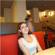 Soy brasileña, estudiante universitaria y puedo dar clases en julio y agosto